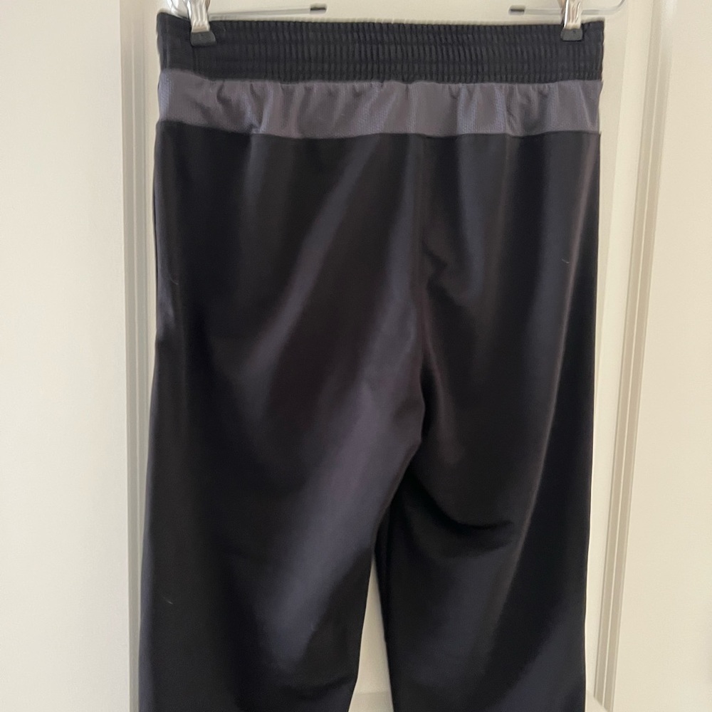 Puma Jogging Pants Women Size M New Puma Hat Puma Top L - Picture 4 of 11